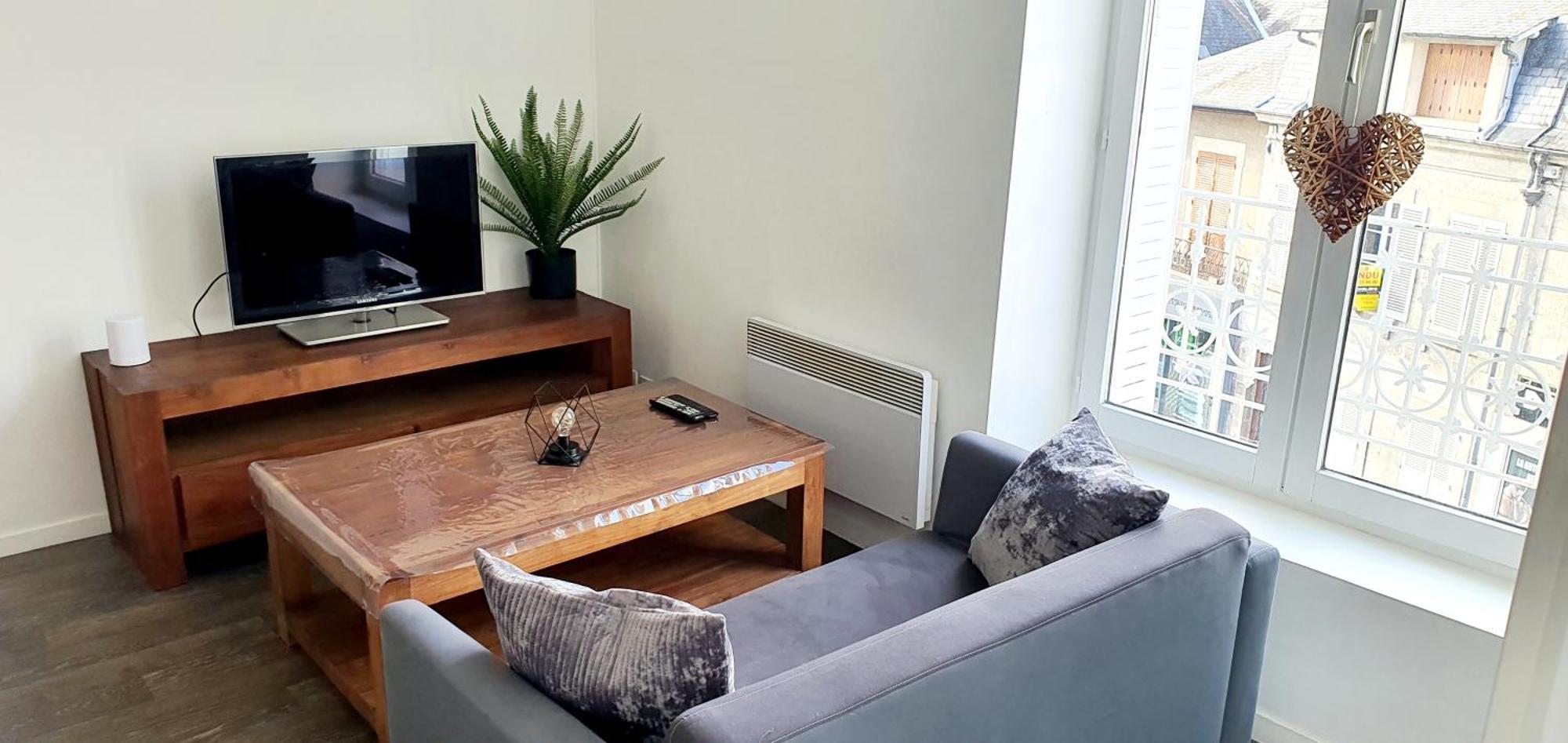 Lumineux & Convivial Apartment Бурж Екстериор снимка